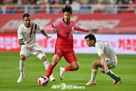 イ・スンウ、リュ・スンウ、ヒョン・ジュンソクが日本メディア「韓国の消えた天才」に選出