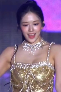 まだアン・ユジンを男性アイドルと呼んで憎むつもりですか？