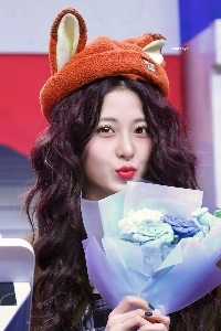 リセラフィム ホ・ユンジン