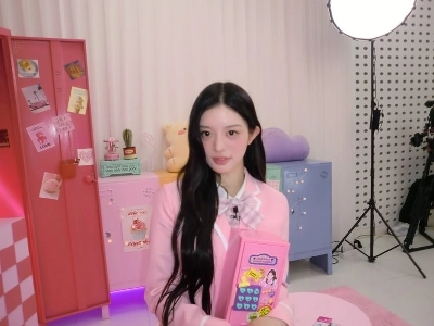 アイレット・ミンジュ、フロミスナイン、チェヨン、ナギョン