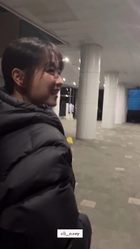 (SOUND)パク・ボヨン、2時間離れたところからファンに会う