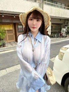 現実では見られないLカップ実寸サイズ