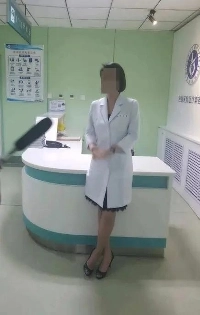 パク・ナレの「注射おばさん」A「モンゴル医学部最年少教授…