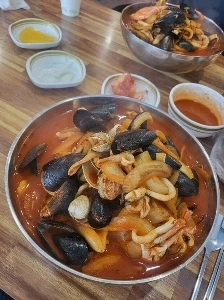 先ほどは 12,000 ウォンのチャンポンをお見せしましたが、今度は 13,000 ウォンのチャンポンをお見せします。