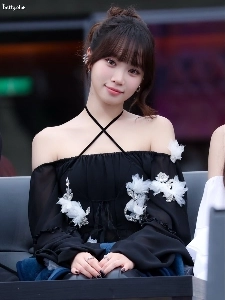 [ル・セラフィム] キム・ドングラミさん