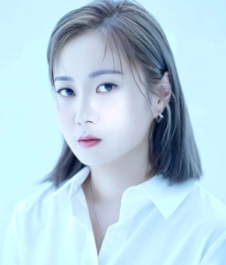 警察はパク・ナレを「活動停止」の申し立てをした。元マネージャーが告訴状を提出