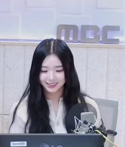 (SOUND)キム・チェヨンさんは弟が自分に興味がないと言う。