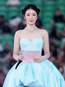 子どもの靴の肌は実は白人の肌より白い