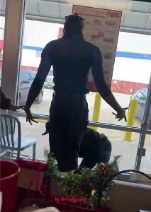 (SOUND)アメリカのワッフルハウスの現状