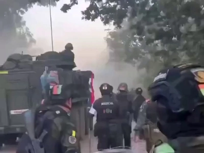 (SOUND)タイとカンボジアで全面戦争