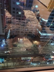 ソウル江南大路の新しい朝の風景