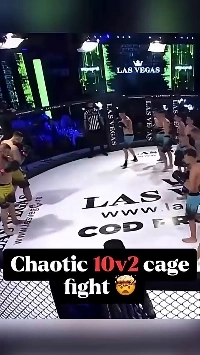 (SOUND)本格的な10対2の格闘ゲーム。 mp4