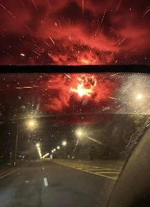 タイ空軍がカンボジアの石油貯蔵所を爆撃