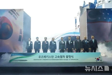 1998年の馬山港と2025年の馬山港