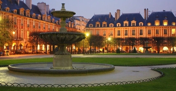 裕福なパリジャンはどこに住んでいますか?