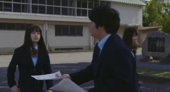 日本のアイドルに校内暴力疑惑