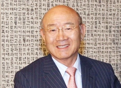 全斗煥元大統領を見るたびに、彼の顔色はとてもよかった。