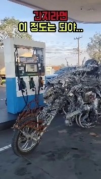 (SOUND)プレデター、ちょっとエイリアンっぽい