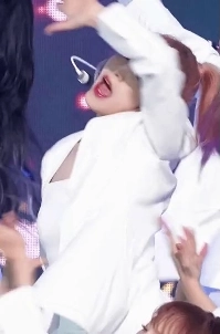 イェナ・チョイ