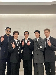 G.O.Dはデビュー以来、メンバー全員が同じ事務所に所属したことがない。