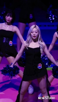 (SOUND)最近の可愛い人やイケメンはアイドルかチアリーダーが多いです。