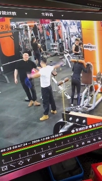 (SOUND)スポーツジムで女性暗殺