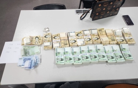 「「」「空港で強盗に遭った」「」」中国人の男が音声フィッシングで逮捕