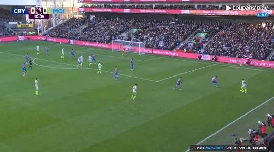 ホーランはヘッダーも得意になりました GIF