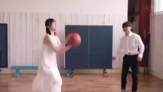 (SOUND)男子高校生を辱める女優