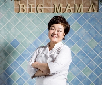 白黒制作チームはこの人に連絡を取ったのでしょうか？