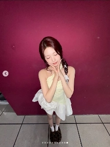 【リゼネ】「ジェナ」インスタグラム