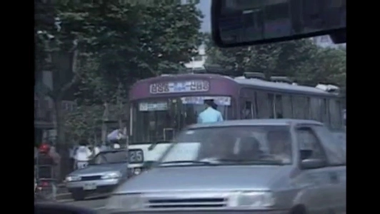 (SOUND)35年前にニュースに登場した狂気のバス運転手