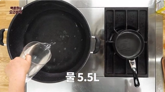 ペク・ジョンウォン、ラーメン大量料理研究家