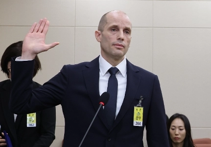 クーパンは国民を老人ホームとみなしている