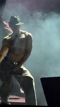 (SOUND)歌手Rainの近況.mp4