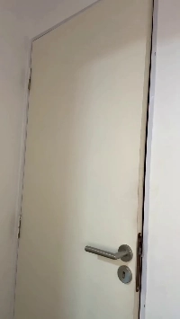 (SOUND)友達の家でシャワーを浴びるときに同情します（笑）。