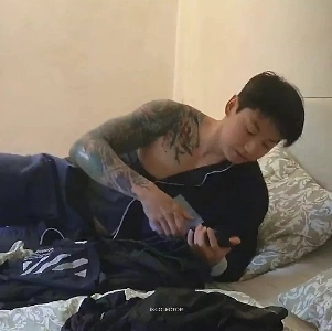 防弾ジョングクのタトゥー