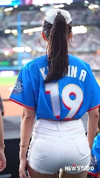 (SOUND)ジナ・キム チアリーダー