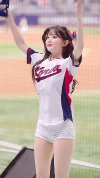 イ・ジュウン チアリーダー