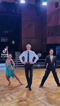 (SOUND)中国でミスター・フェラーリと呼ばれた男