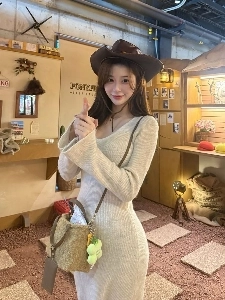 キム・ミンジアナウンサー