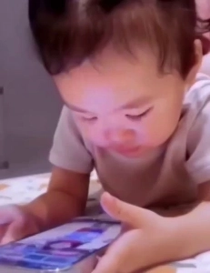 (SOUND)お子様を携帯電話から離すためのビデオヒント