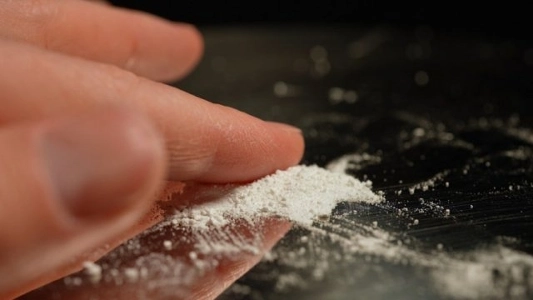 “”””コロナ薬”””” 嘘中国人が仁川空港に「20億の麻薬運搬船」を密輸