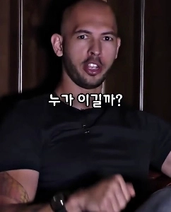 寿司は男性専用と言われるほど、男性ウケの良い料理です。