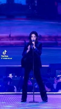 (SOUND)カズハ スタンディング ネクスト ユー