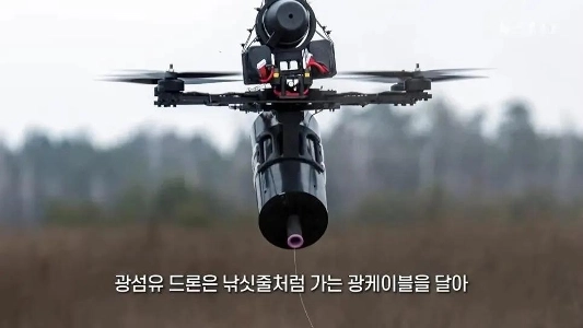 ウクライナの村を覆う蜘蛛の巣の秘密