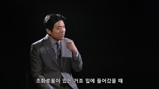 白黒シェフ) ㅅㅍ) 花をトッピングした料理を作った参加者