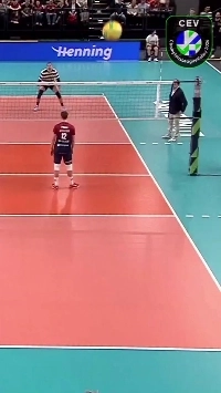 (SOUND)驚異のバレーボールサーブ