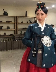 南陽乳業 ファンハナさんは顔が綺麗ですよね？