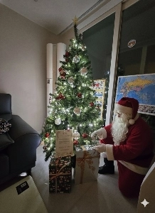 サンタクロースが来るのを目撃しました。jpg